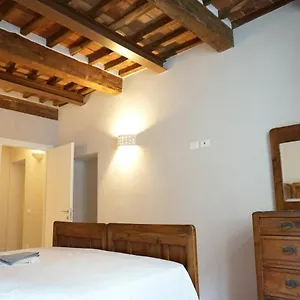 Apartment San, Lucca