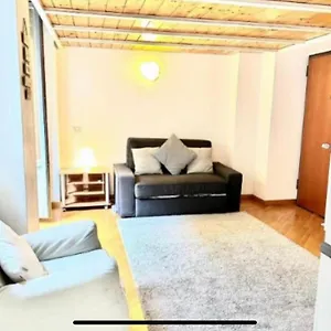  Apartment Garibaldi Deluxe Italy