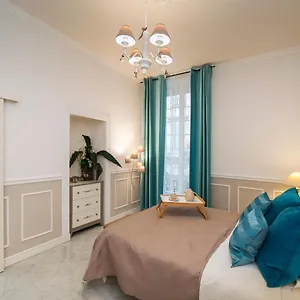  Apartment Holly House Italy